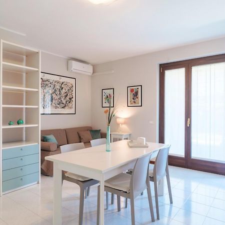 Apartments Blitz - Regarda Travel Lazise Luaran gambar