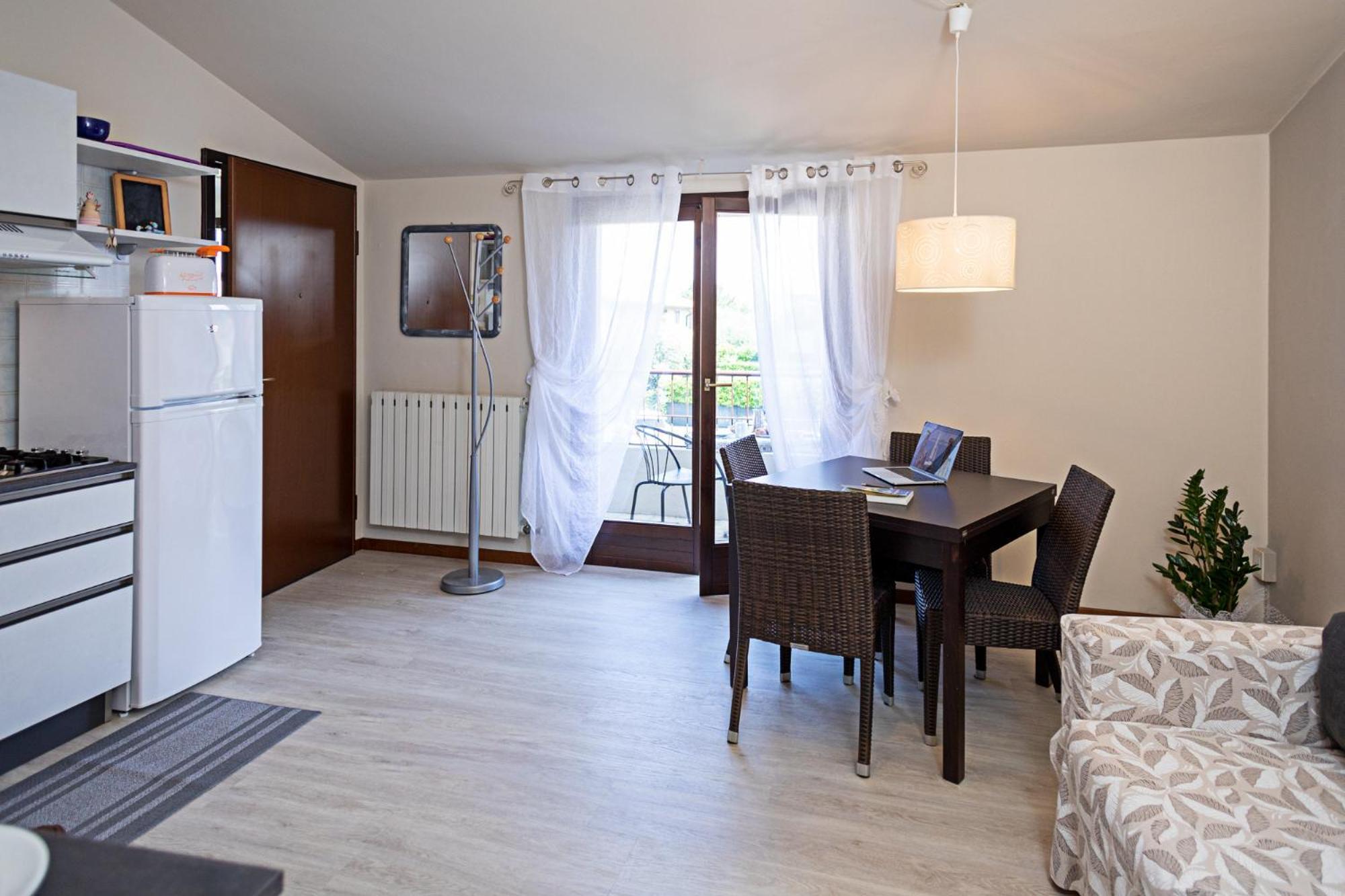 Apartments Blitz - Regarda Travel Lazise Luaran gambar