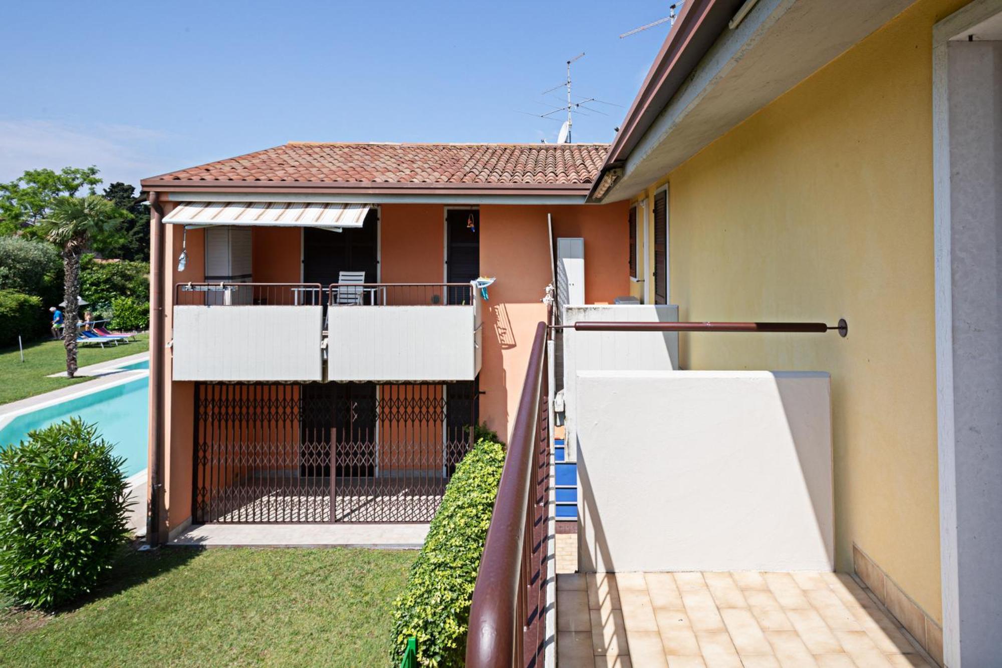 Apartments Blitz - Regarda Travel Lazise Luaran gambar