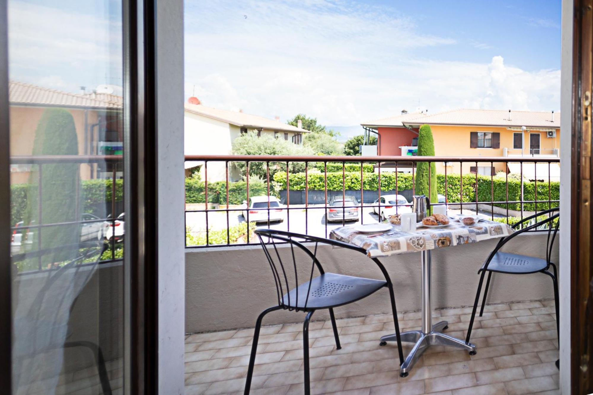 Apartments Blitz - Regarda Travel Lazise Luaran gambar
