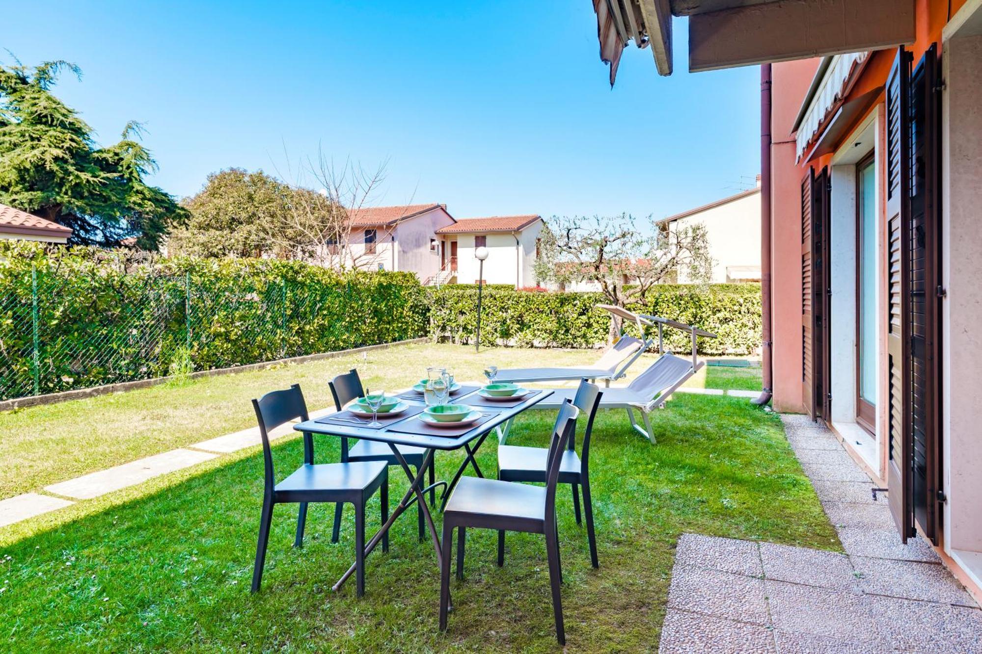 Apartments Blitz - Regarda Travel Lazise Luaran gambar