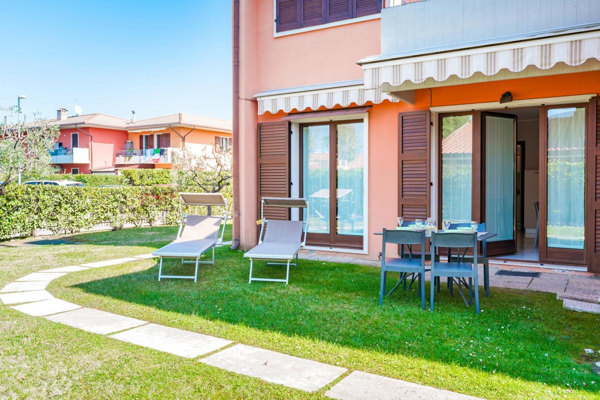 Apartments Blitz - Regarda Travel Lazise Luaran gambar