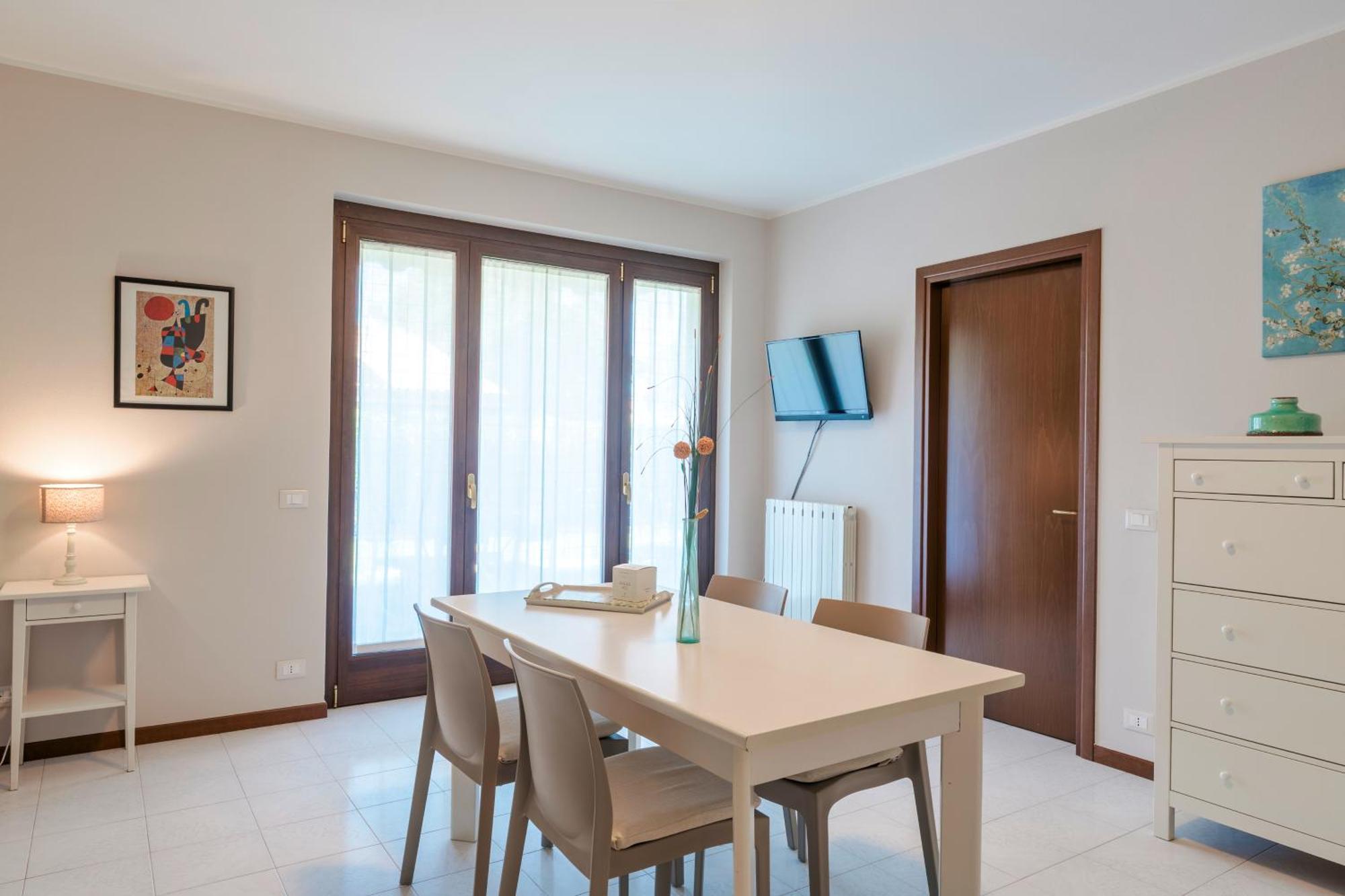 Apartments Blitz - Regarda Travel Lazise Luaran gambar
