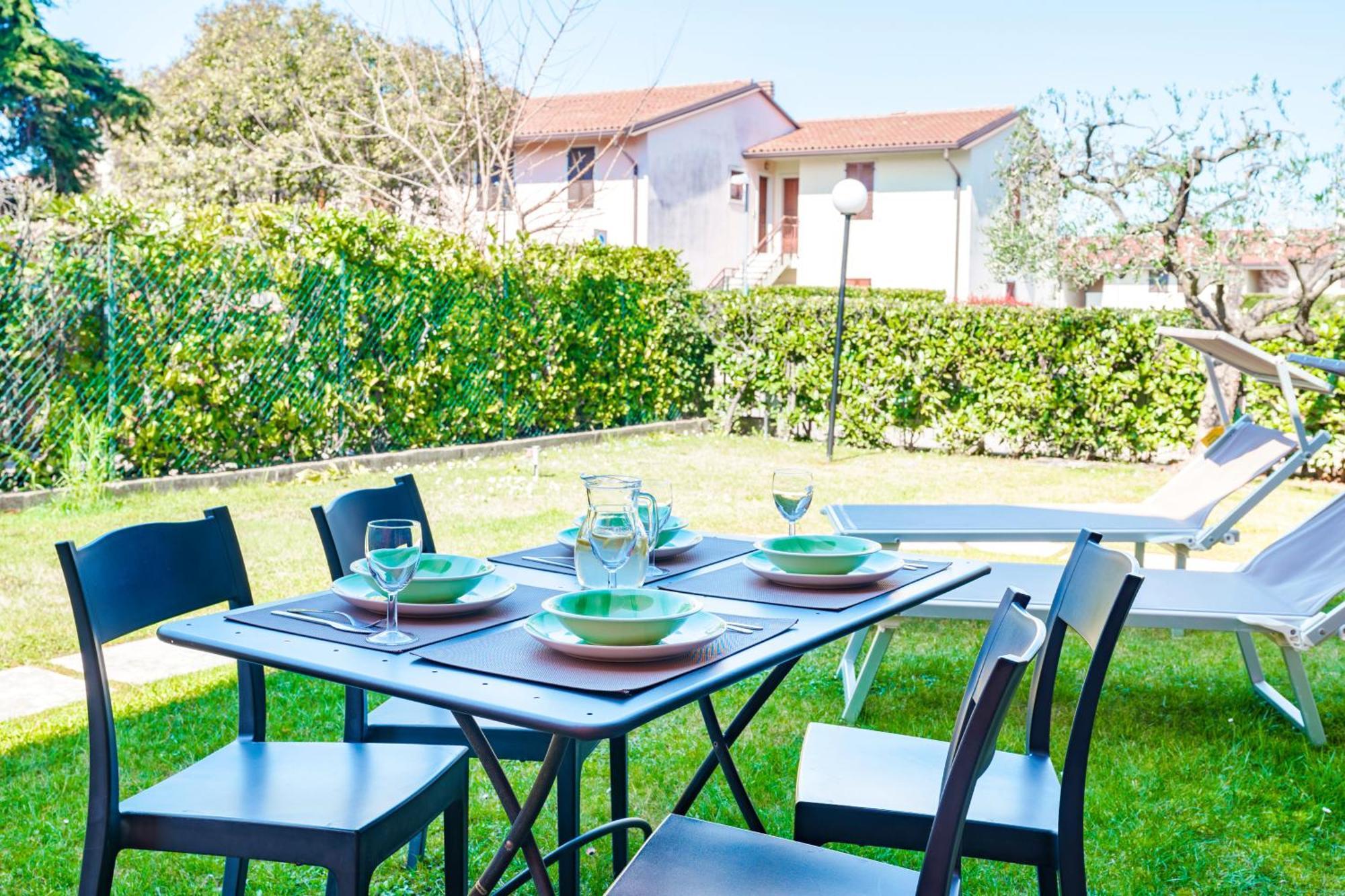 Apartments Blitz - Regarda Travel Lazise Luaran gambar